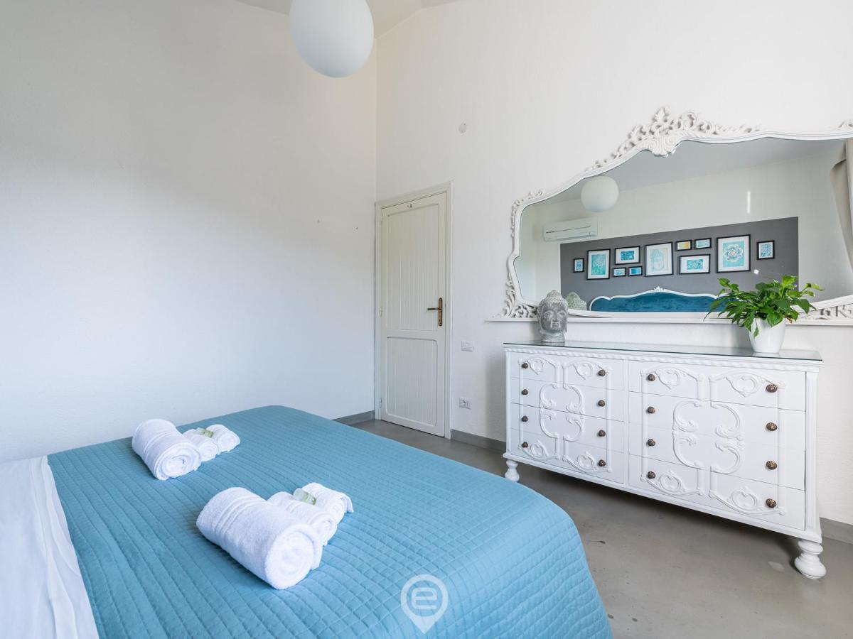 Villa Virago Porto Columbu - Perd'E Sali Kültér fotó